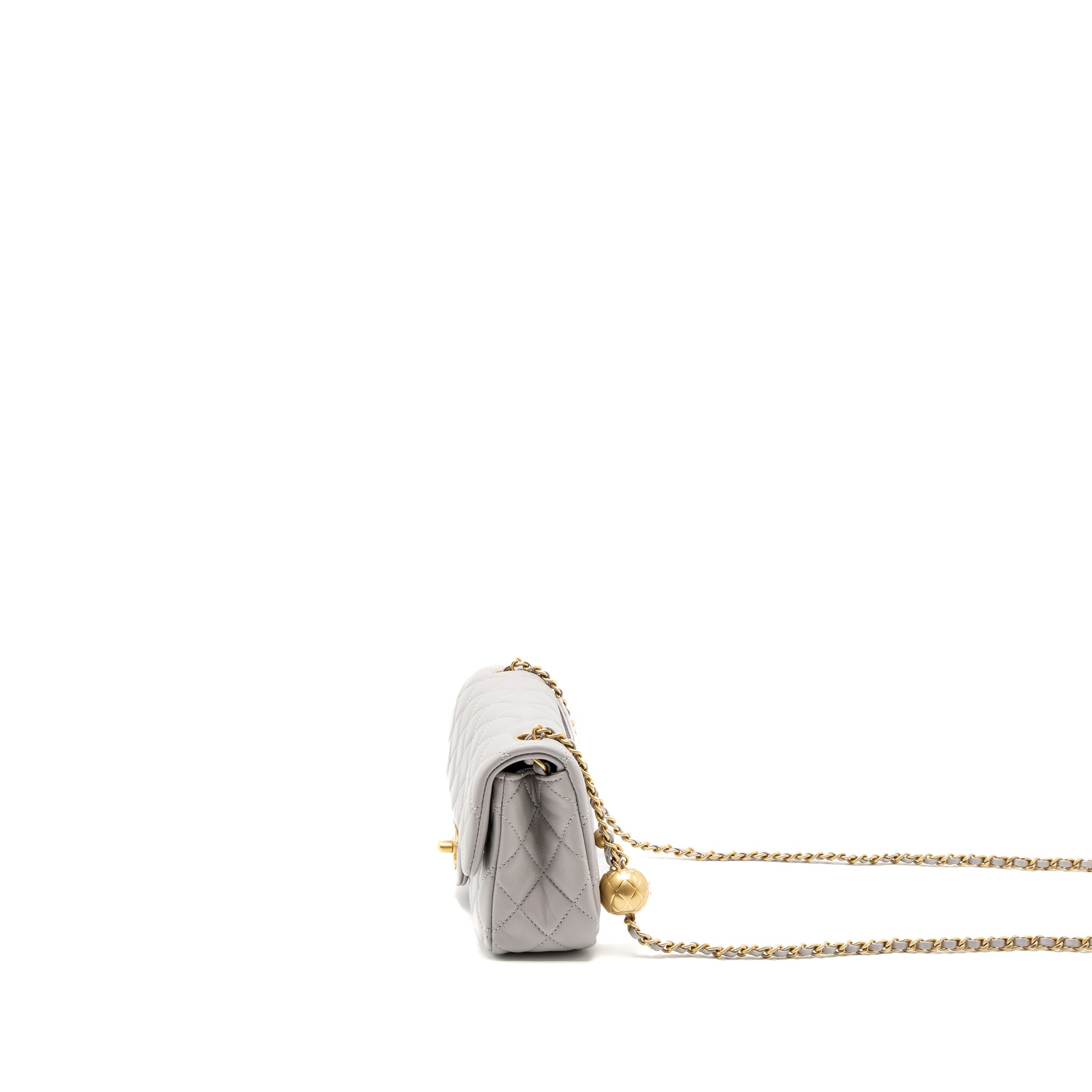 chanel-pearl-crush-mini-rectangular-lambskin-light-grey-brushed-ghw-microchip