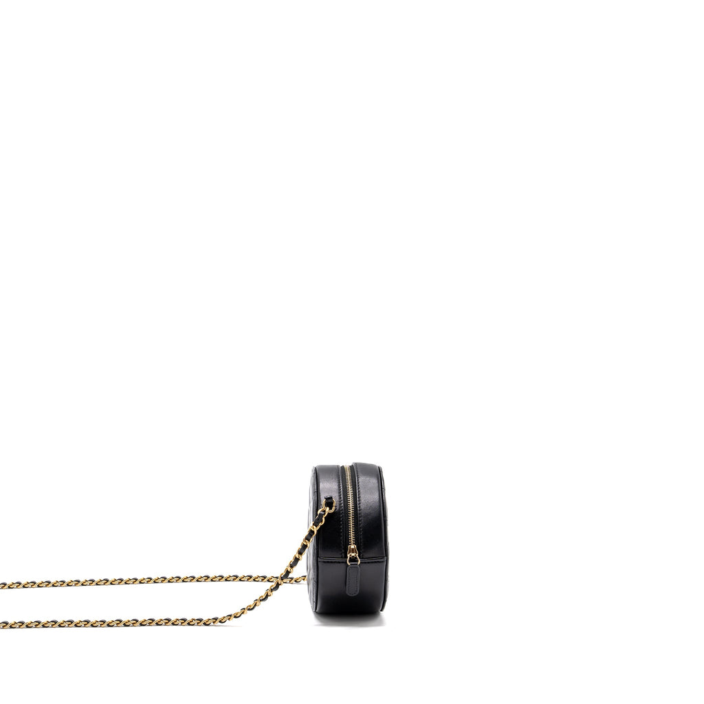 chanel-limited-charm-round-clutch-with-chain-lambskin-black-ghw