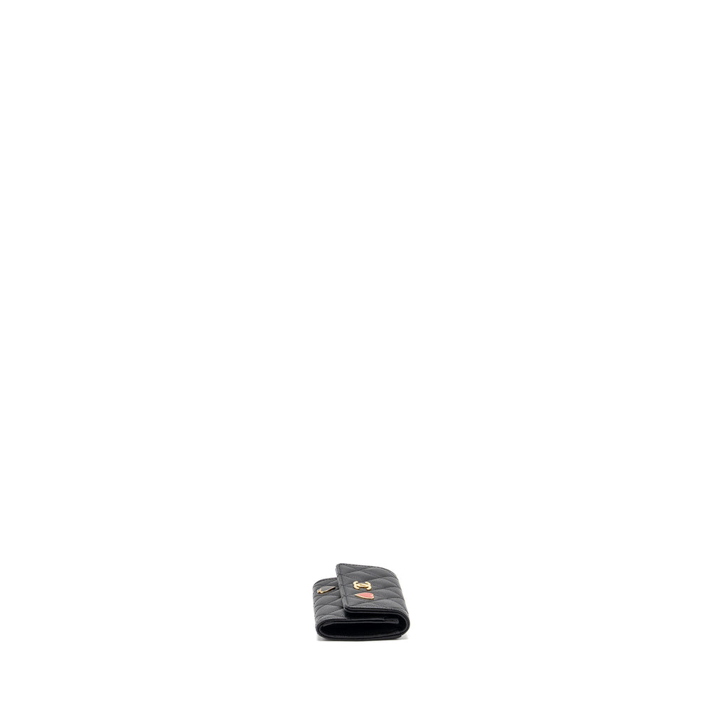 chanel-quilted-flap-card-holder-with-heart-charm-caviar-black-ghw-microchip