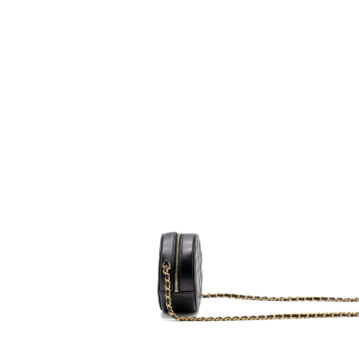 chanel-limited-charm-round-clutch-with-chain-lambskin-black-ghw