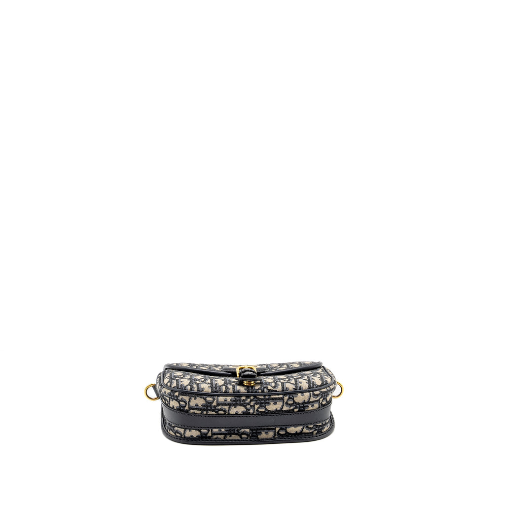 dior-medium-bobby-bag-oblique-jacquard-ghw
