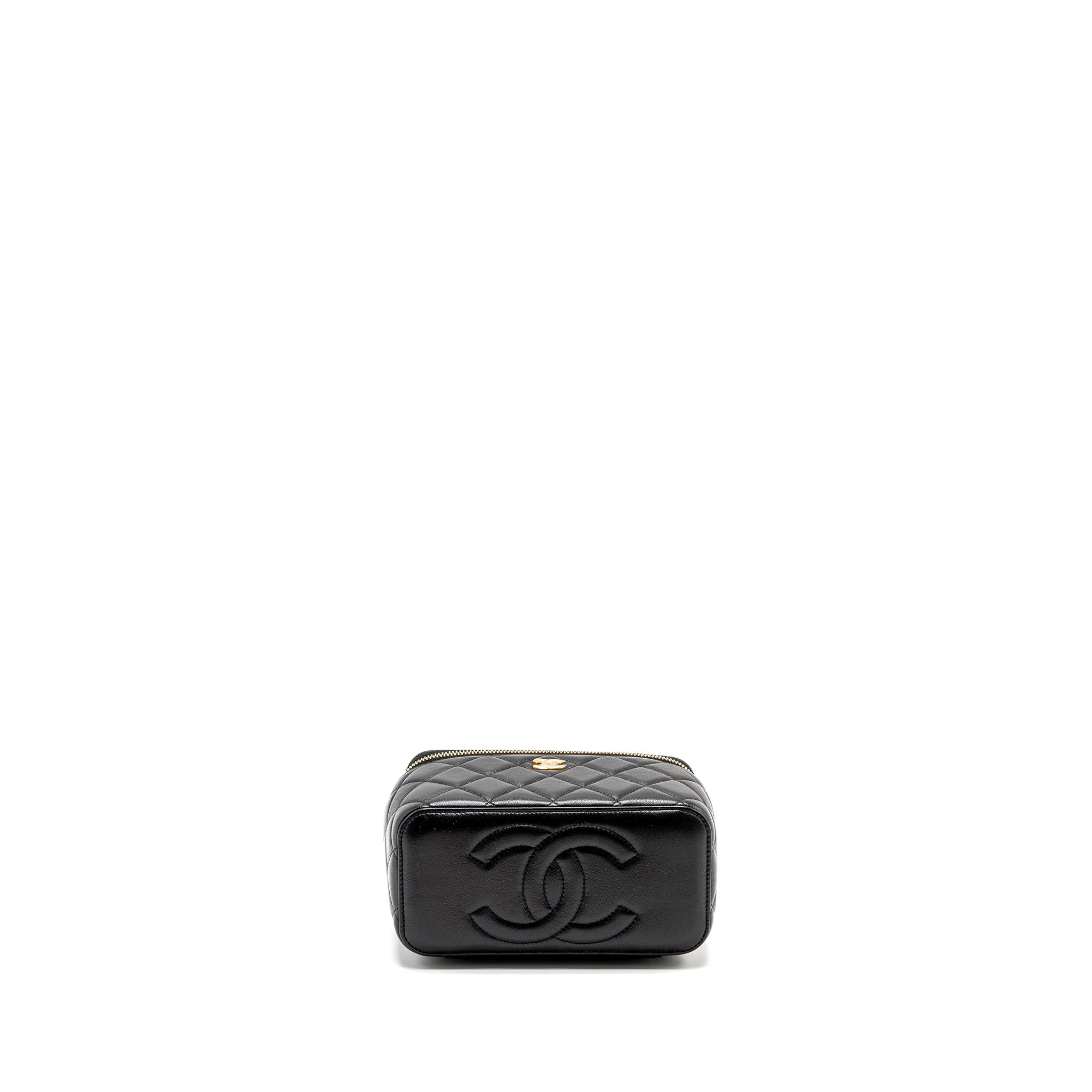 chanel-pearl-crush-long-vanity-case-lambskin-black-ghw-microchip-copy