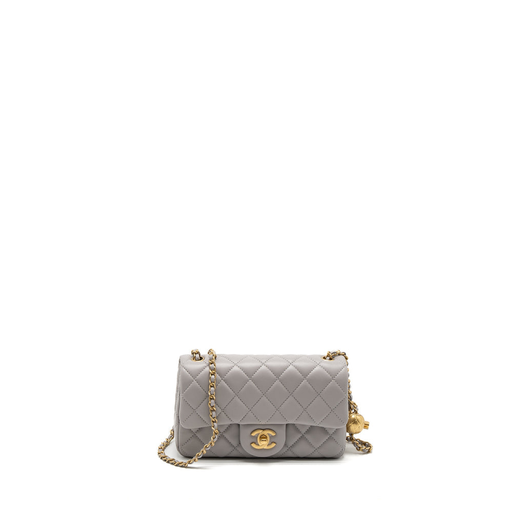 chanel-pearl-crush-mini-rectangular-lambskin-light-grey-brushed-ghw-microchip