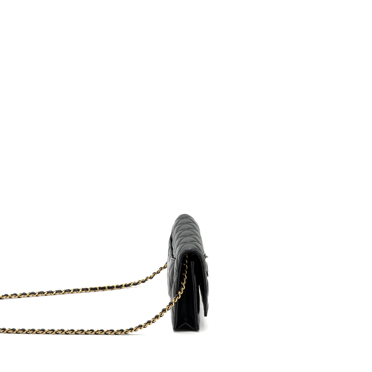 chanel-2-55-reissue-lucky-charms-wallet-on-chain-aged-calfskin-black-ghw