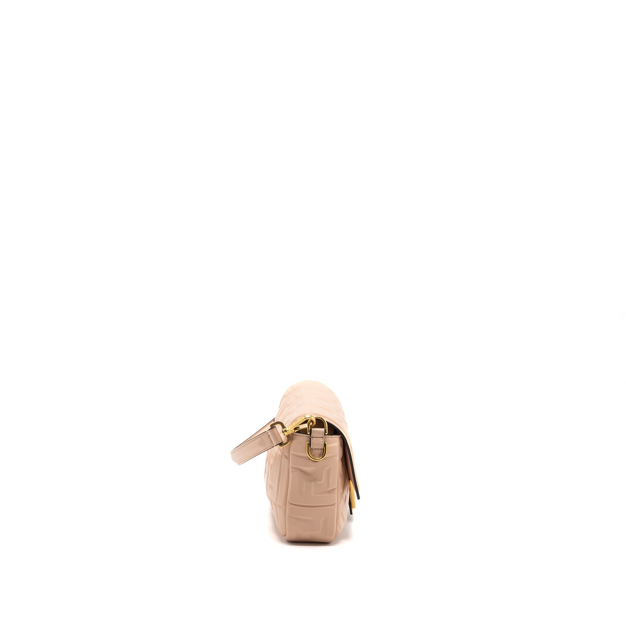 fendi-baguette-bag-lambskin-light-pink-ghw