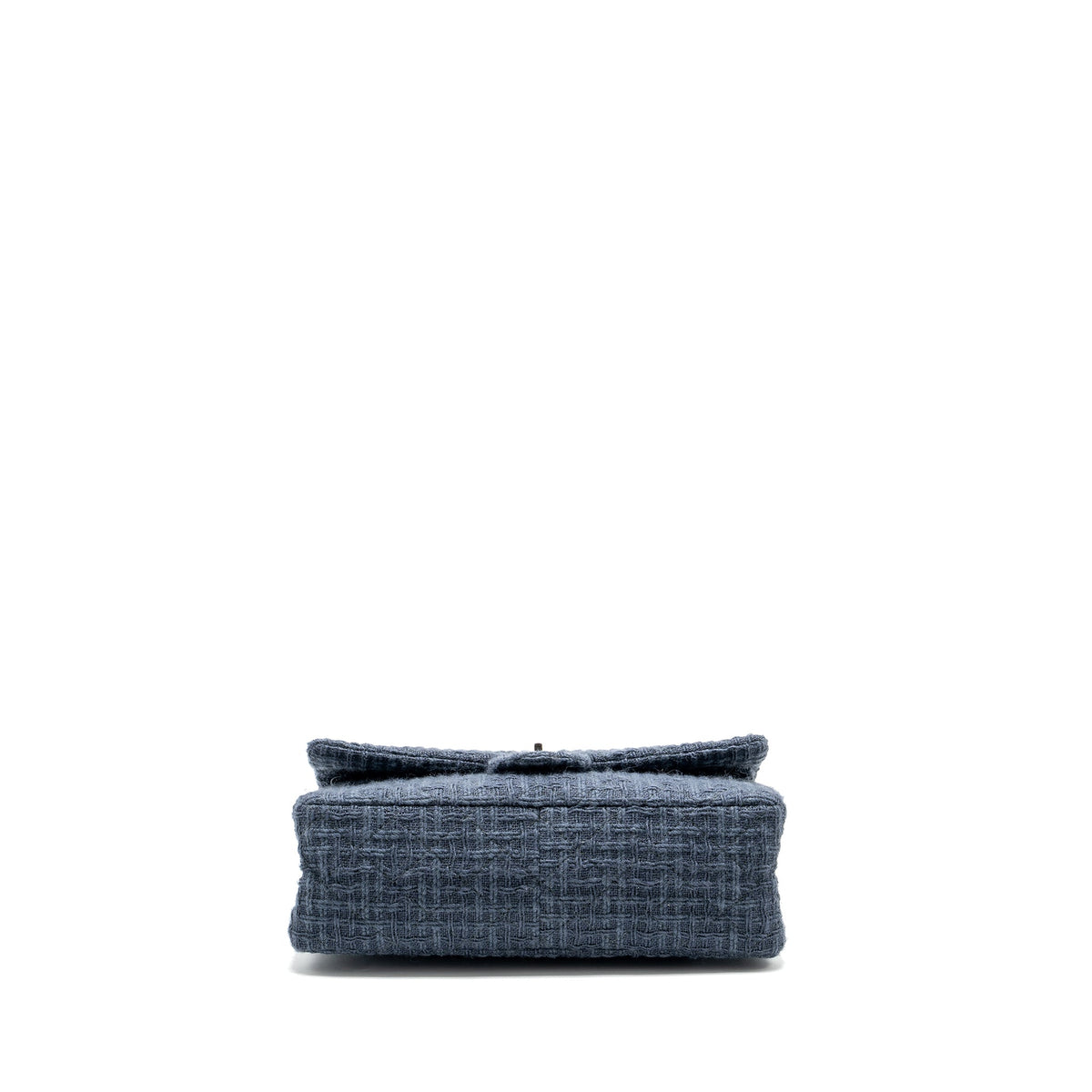 chanel-2-55-226-reissue-double-flap-bag-tweed-lightly-blue-ruthenium-hardware