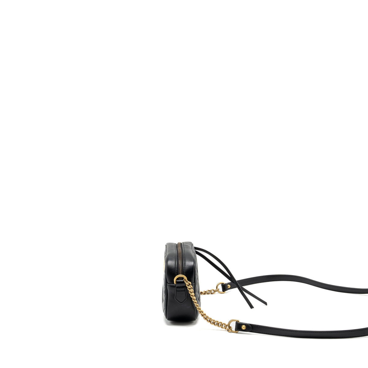 gucci-gg-marmont-matelasse-mini-camera-bag-calfskin-black-ghw