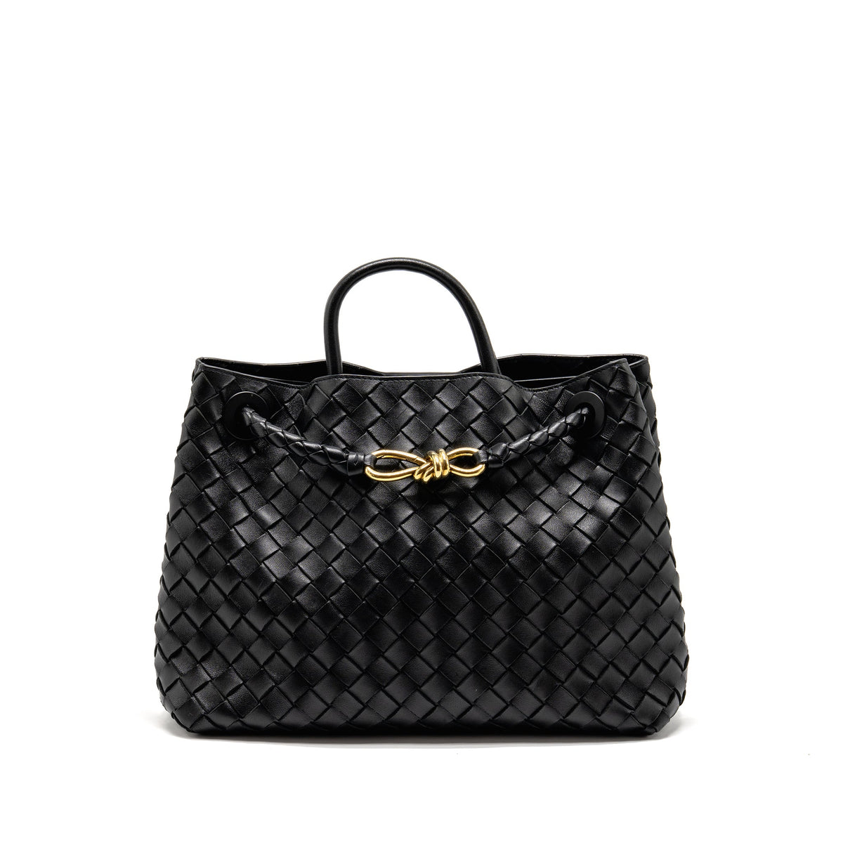 bottega-veneta-medium-andiamo-lambskin-black-ghw