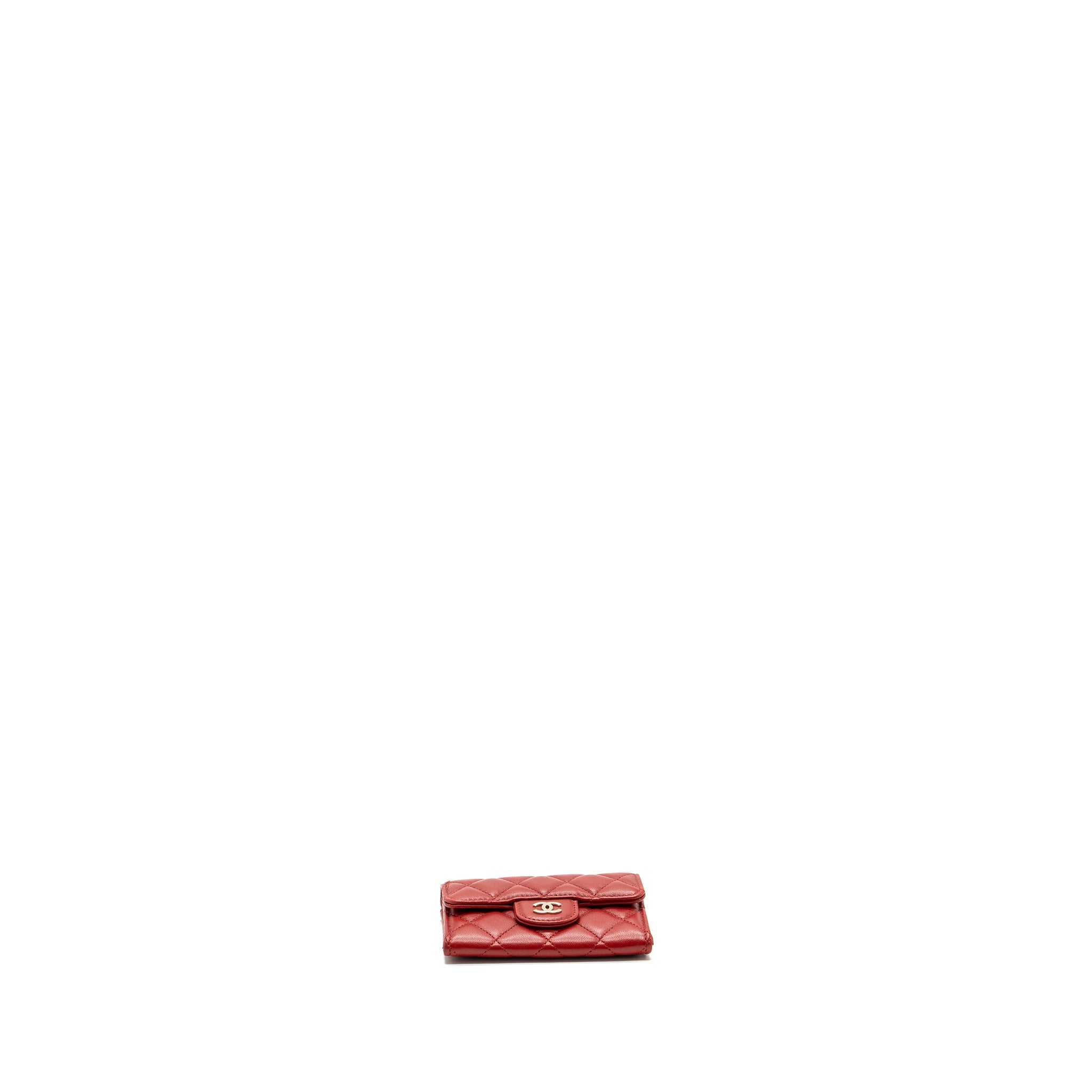 chanel-flap-card-holder-lambskin-red-shw