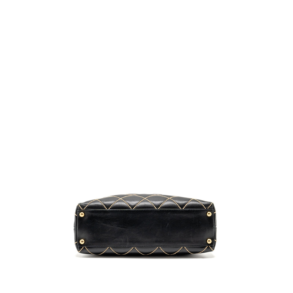 chanel-vintage-wild-stitch-shoulder-bag-calfskin-black-ghw-1