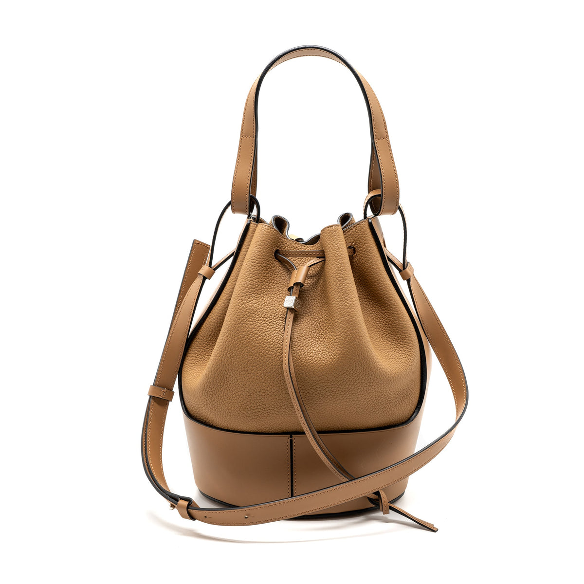 loewe-bolso-balloon-bucket-bag-calfskin-toffee-shw