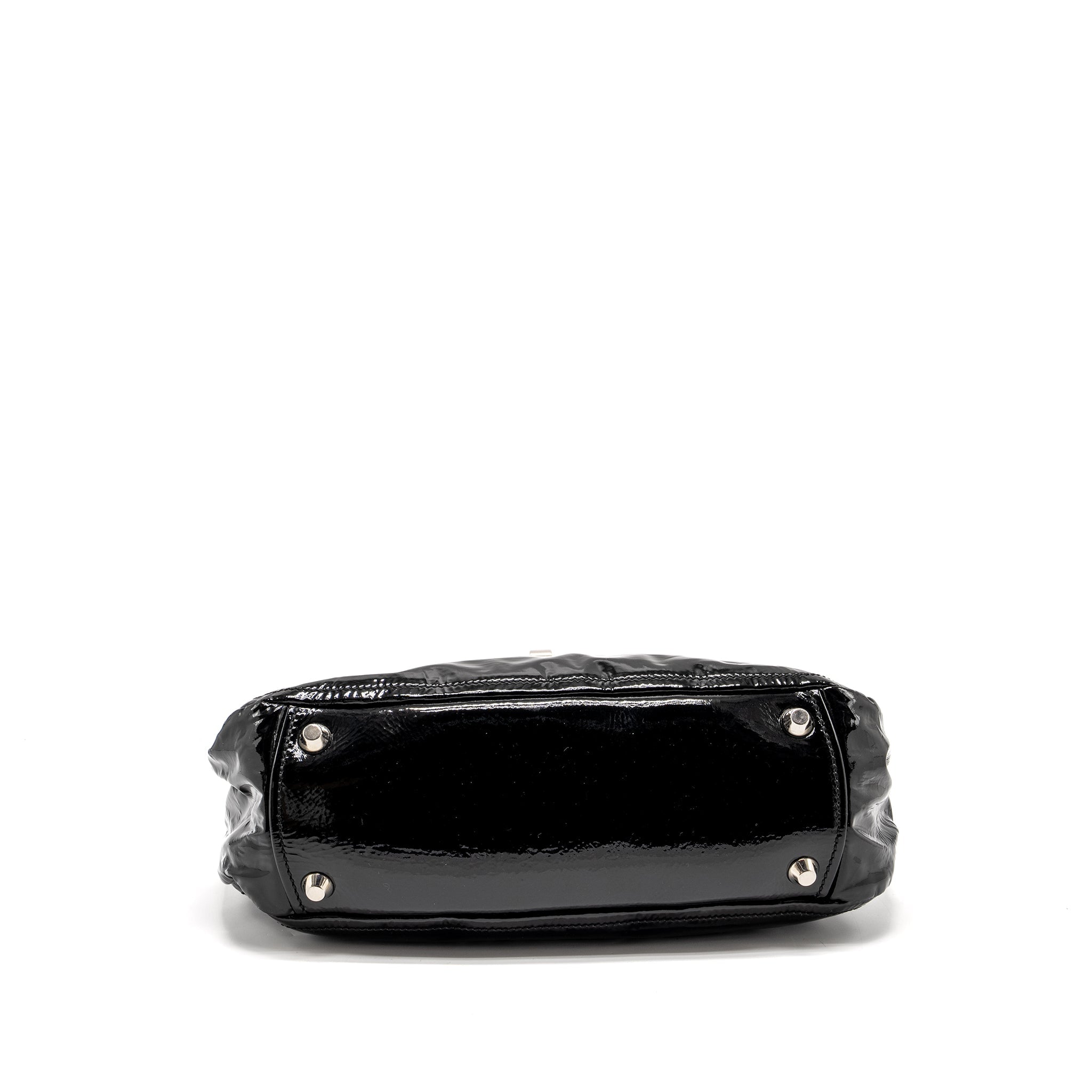 miu-miu-turnlock-tote-bag-patent-black-lghw