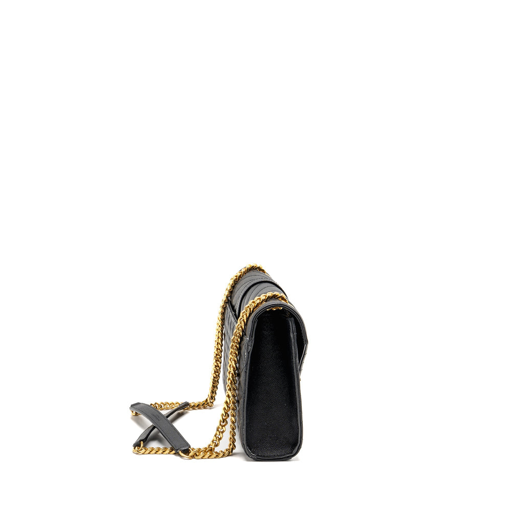 saint-laurent-ysl-medium-envelope-bag-calfskin-black-ghw