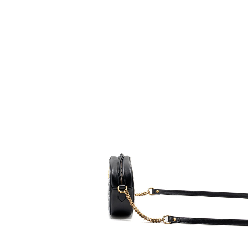 gucci-gg-marmont-matelasse-mini-bag-calfskin-black-ghw-1