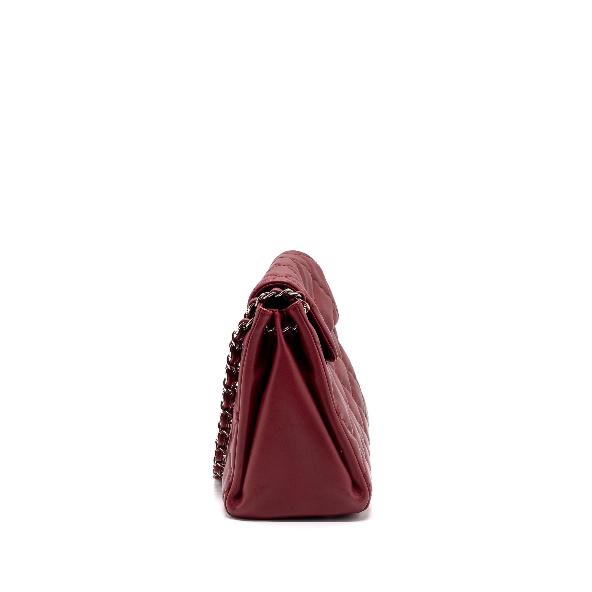 chanel-hampton-tote-bag-calfskin-red-shw