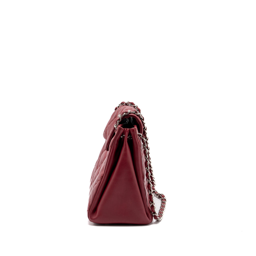 chanel-hampton-tote-bag-calfskin-red-shw