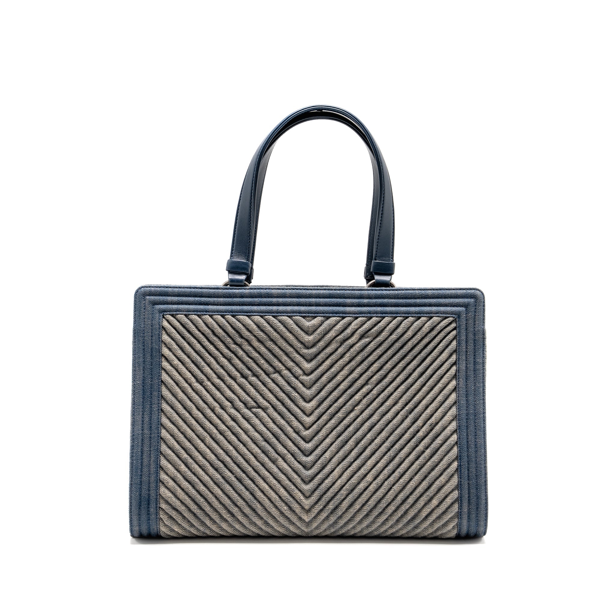 chanel-15p-boy-chevron-shopping-tote-bag-denim-lambskin-blue-ruthenium-hardware-copy