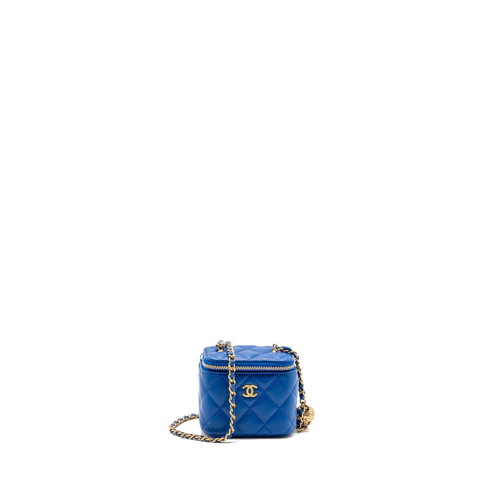 chanel-pearl-crush-mini-vanity-lambskin-blue-ghwmicrochip