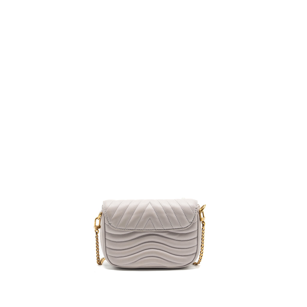 louis-vuitton-new-wave-multi-pochette-calfskin-brume-ghw