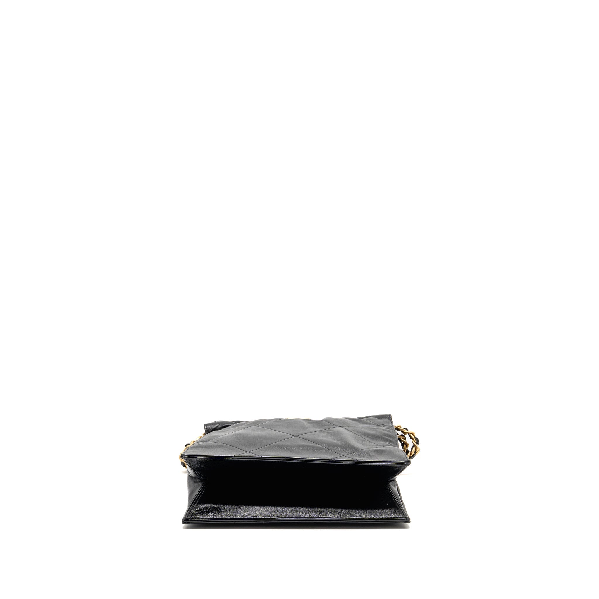 chanel-small-drawstring-tote-bag-with-chain-shiny-lambskin-black-ghw-copy