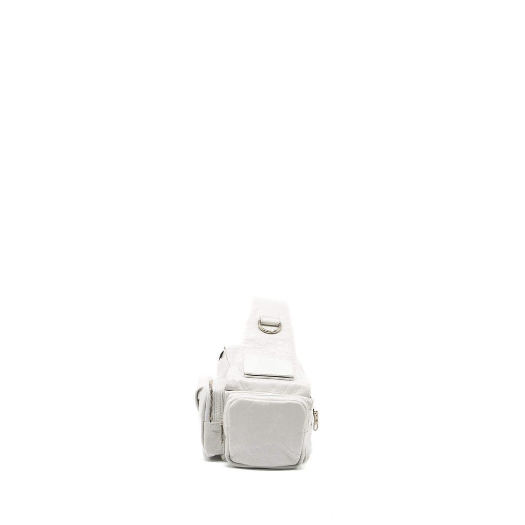 balenciaga-superbusy-xs-sling-bag-calfskin-optic-white-shw