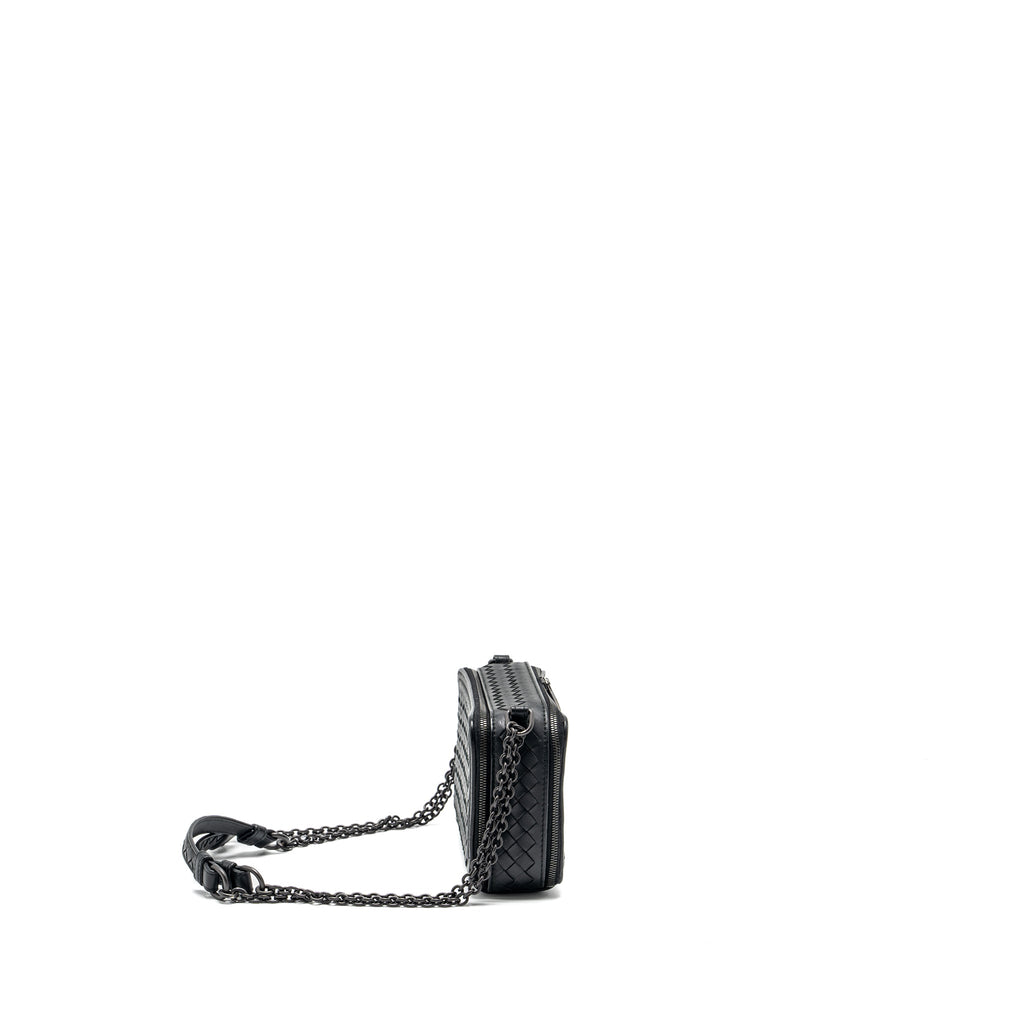 bottega-veneta-small-zip-clutch-with-chain-lambskin-black-ruthenium-hardware