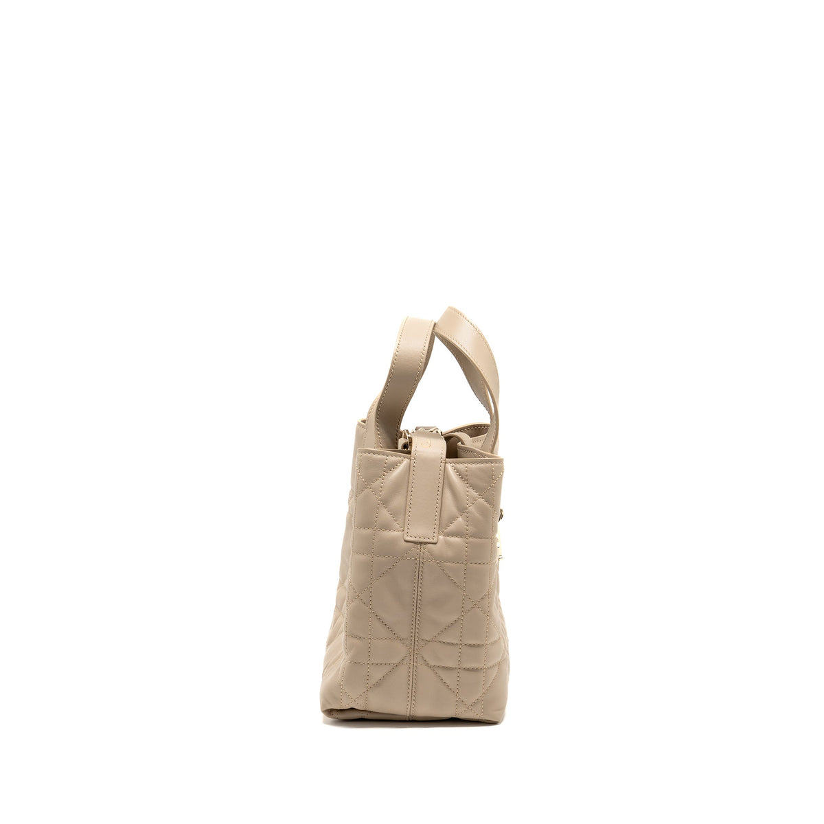 dior-small-dior-toujours-vertical-tote-bag-macrocannage-calfskin-powder-beige-lghw-copy