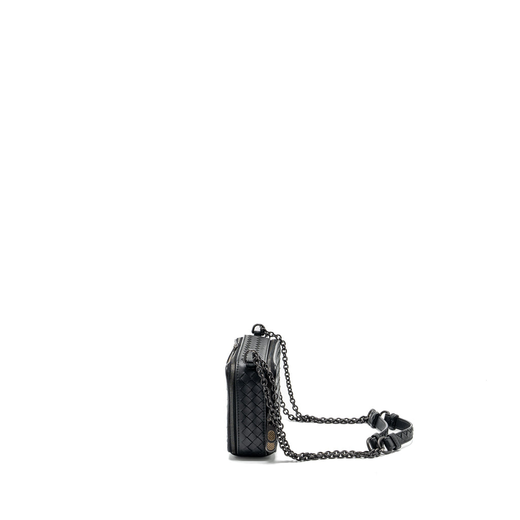 bottega-veneta-small-zip-clutch-with-chain-lambskin-black-ruthenium-hardware