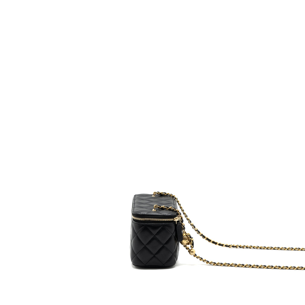 chanel-pearl-crush-long-vanity-lambskin-black-ghw-microchip-1