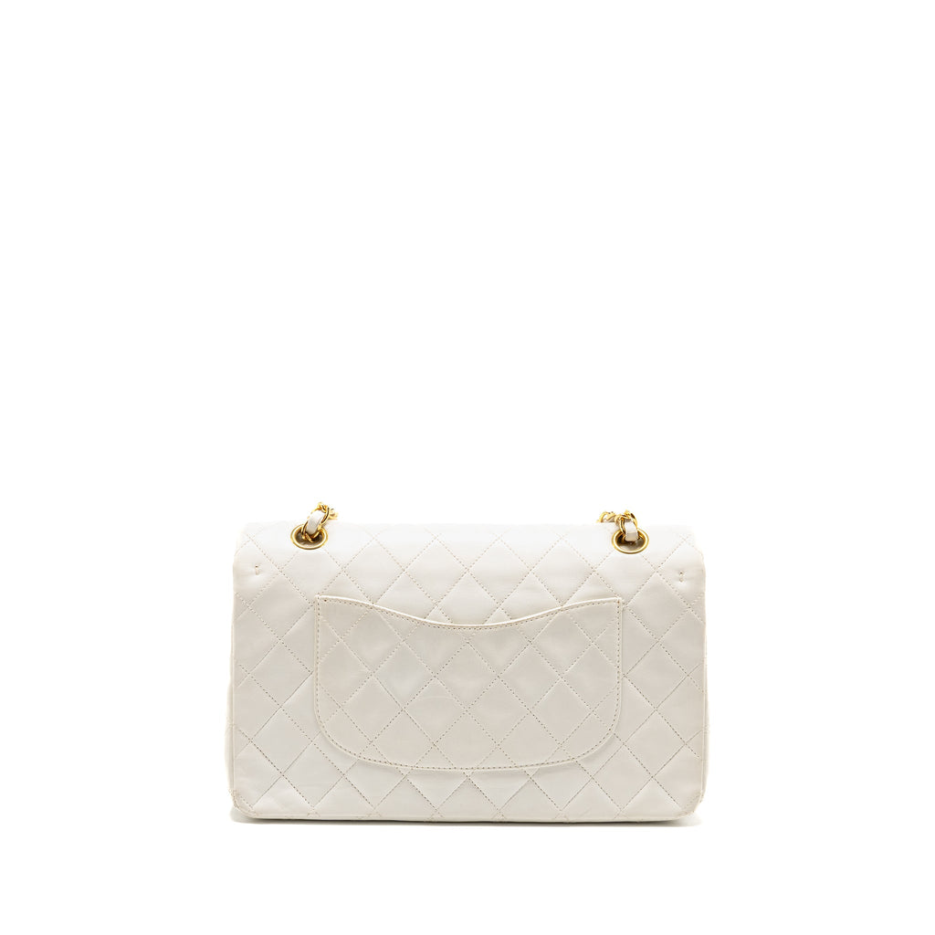 chanel-vintage-medium-classic-double-flap-bag-white-lambskin-ghw