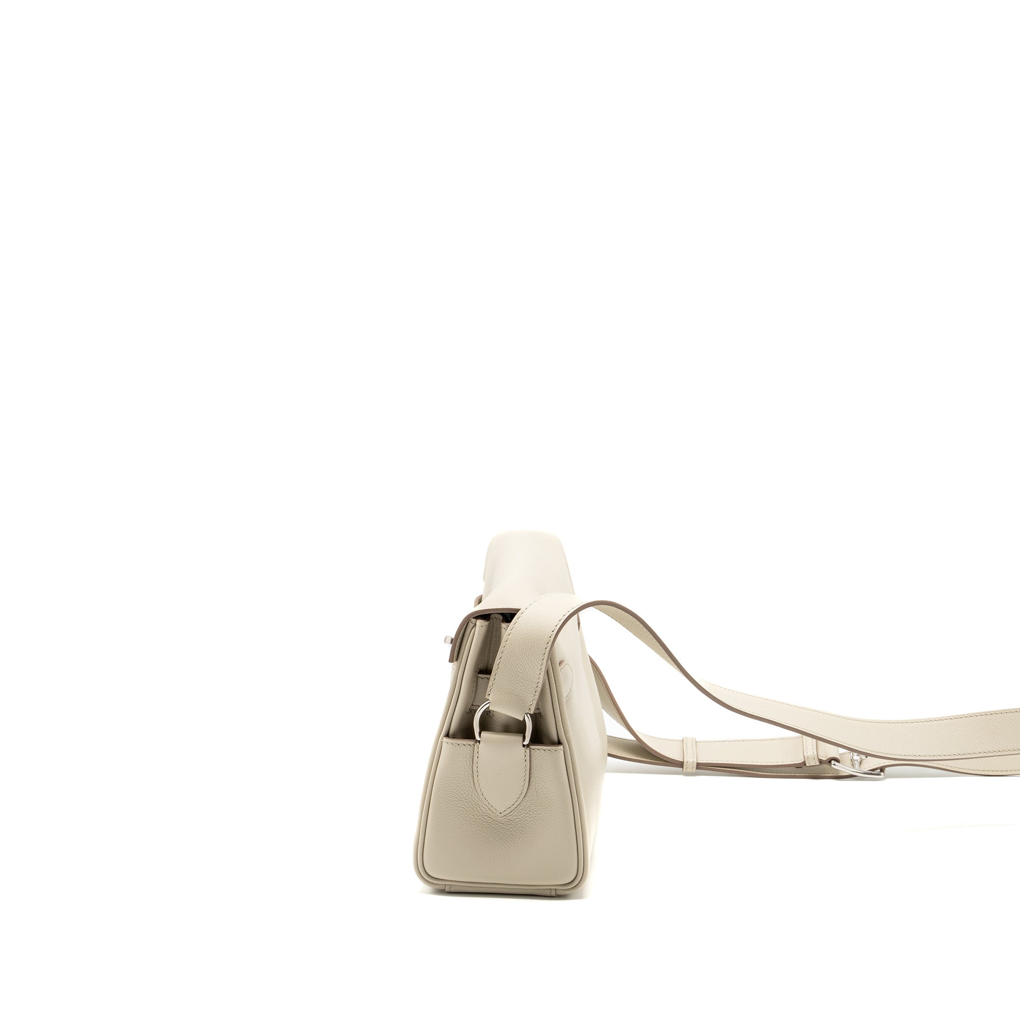 copy-of-hermes-kelly-messanger-pm-evercolor-8l-beton-shw-stamp-b