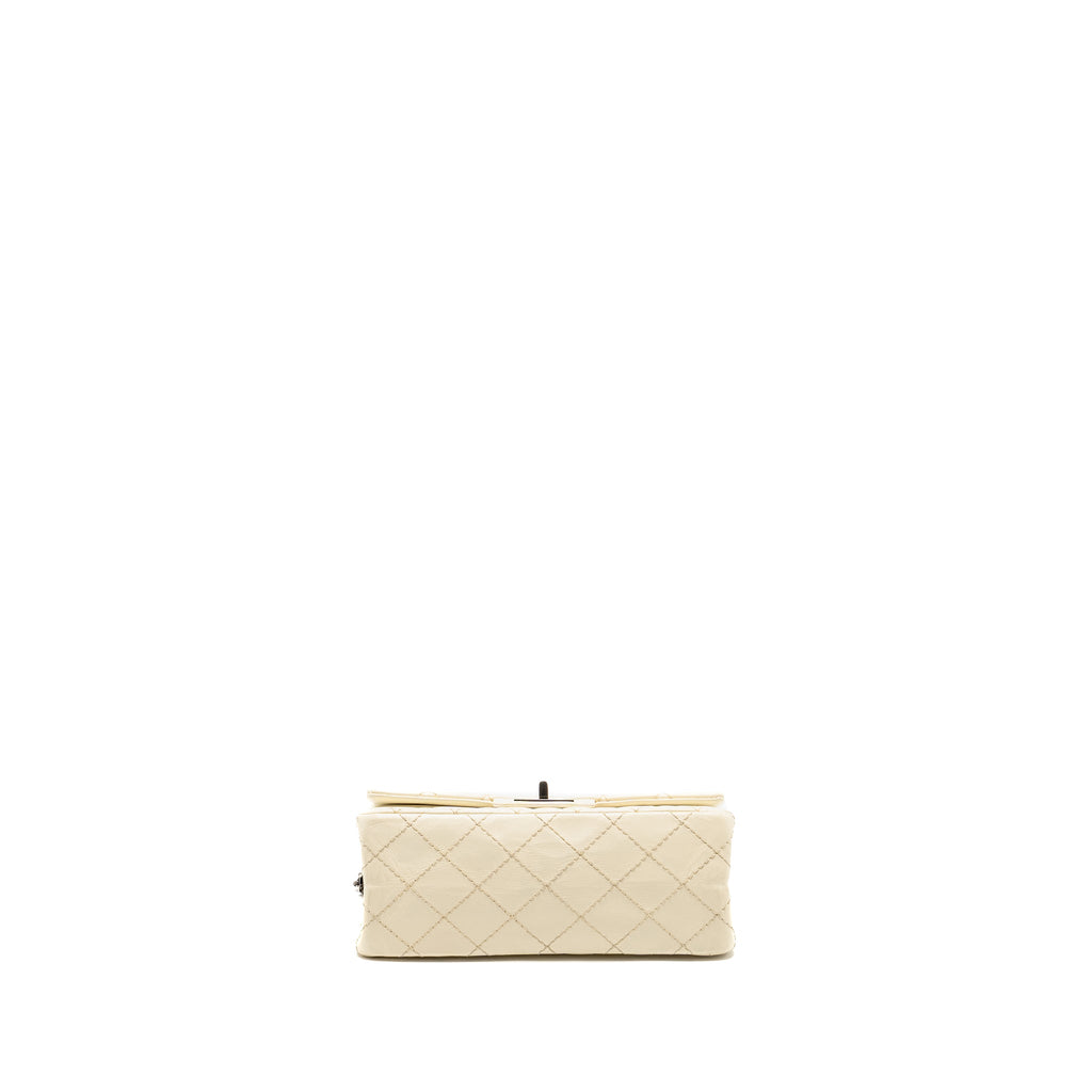 chanel-mini-2-55-reissue-flap-bag-aged-calfskin-creamy-white-with-ruthenium-hardware