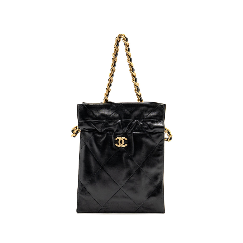 chanel-small-drawstring-tote-bag-with-chain-shiny-lambskin-black-ghw-copy