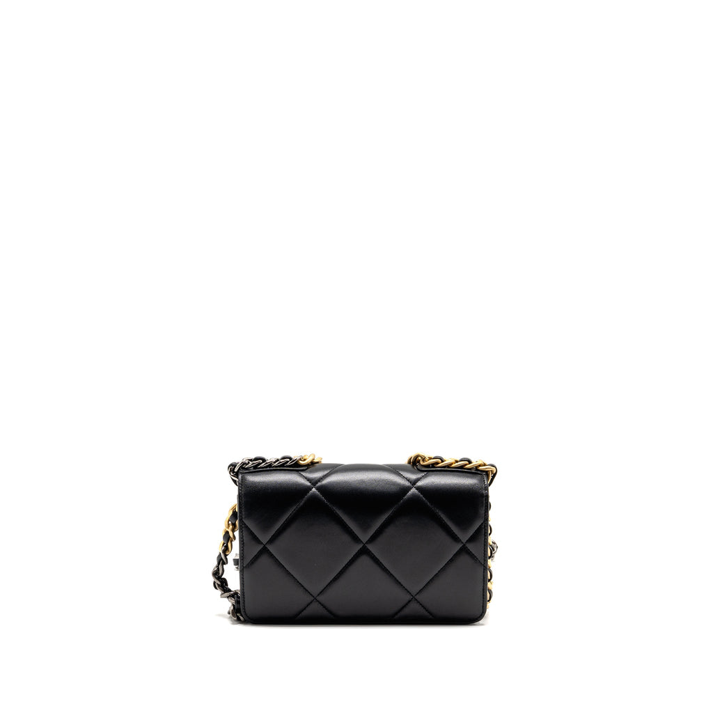 chanel-19-wallet-on-chain-lambskin-black-multicolour-hardware-2