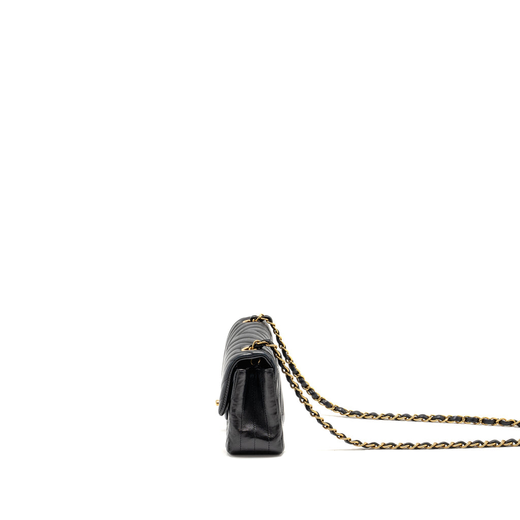 chanel-mini-rectangular-flap-bag-chevron-lambskin-black-ghw