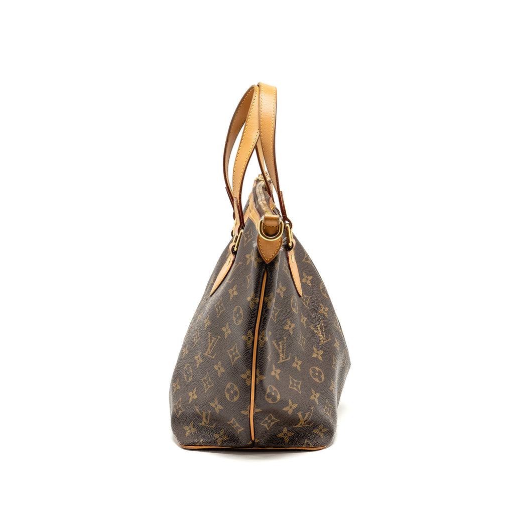louis-vuitton-palermo-pm-monogram-canvas-ghw-4