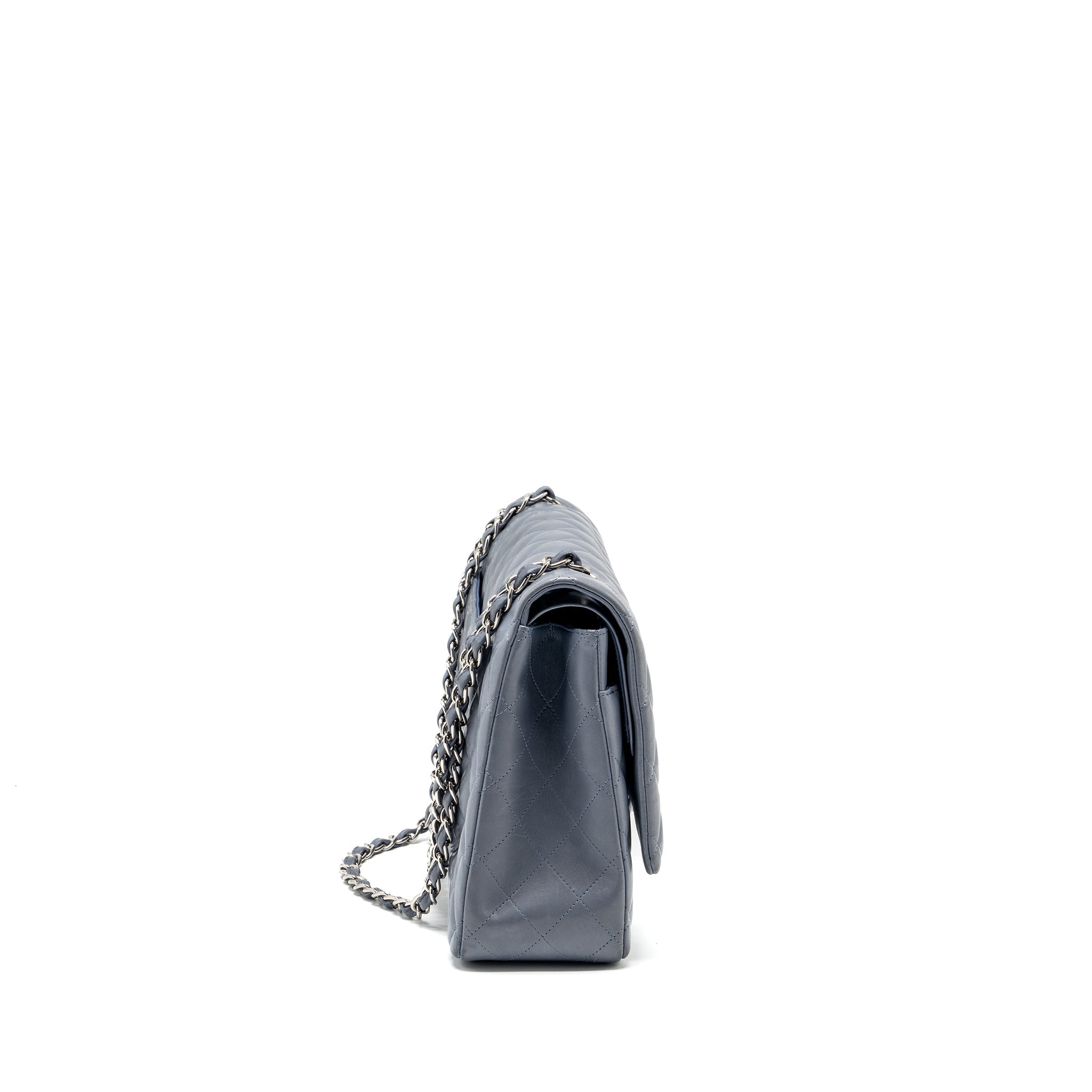 chanel-maxi-classic-double-flap-bag-lambskin-grey-shw