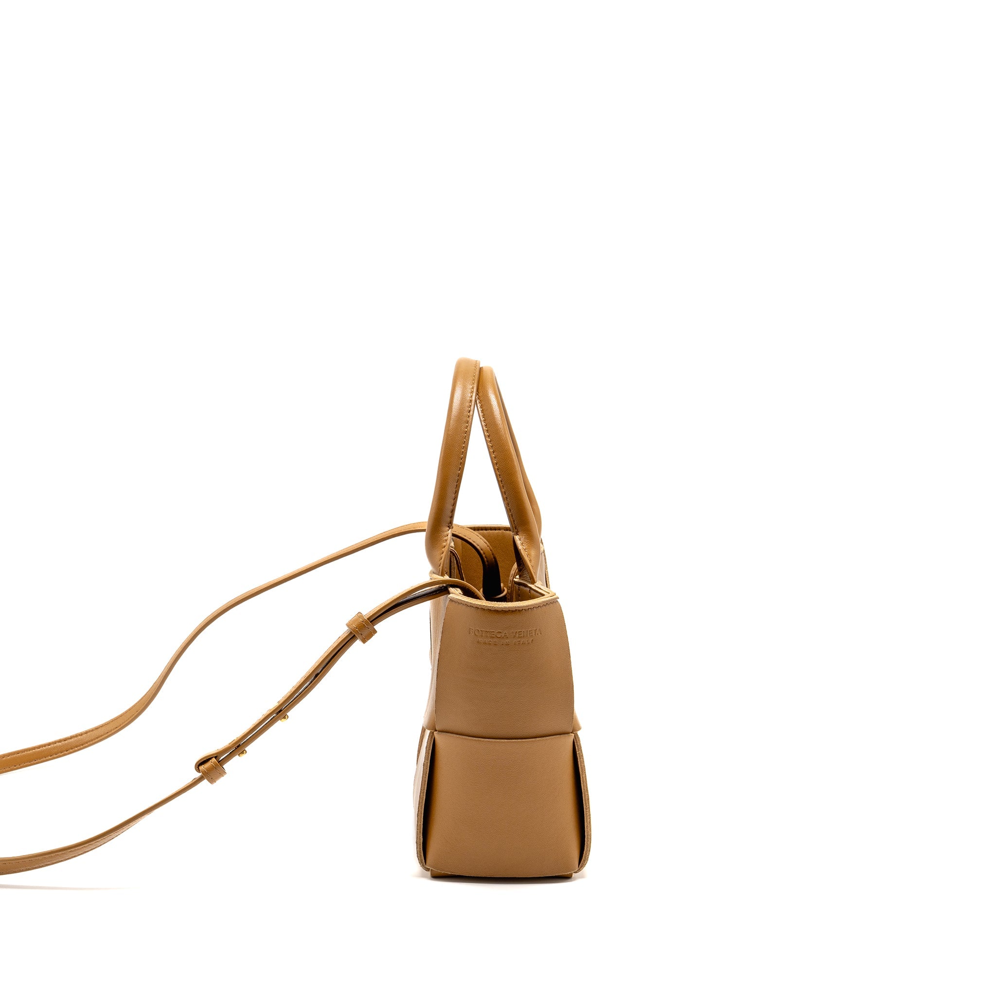 bottega-veneta-mini-arco-tote-lambskin-camel-ghw-copy-1