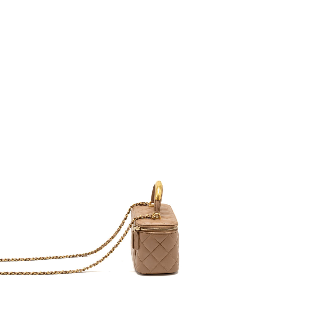 chanel-top-handle-long-vanity-with-chain-lambskin-dark-beige-ghw-microchip