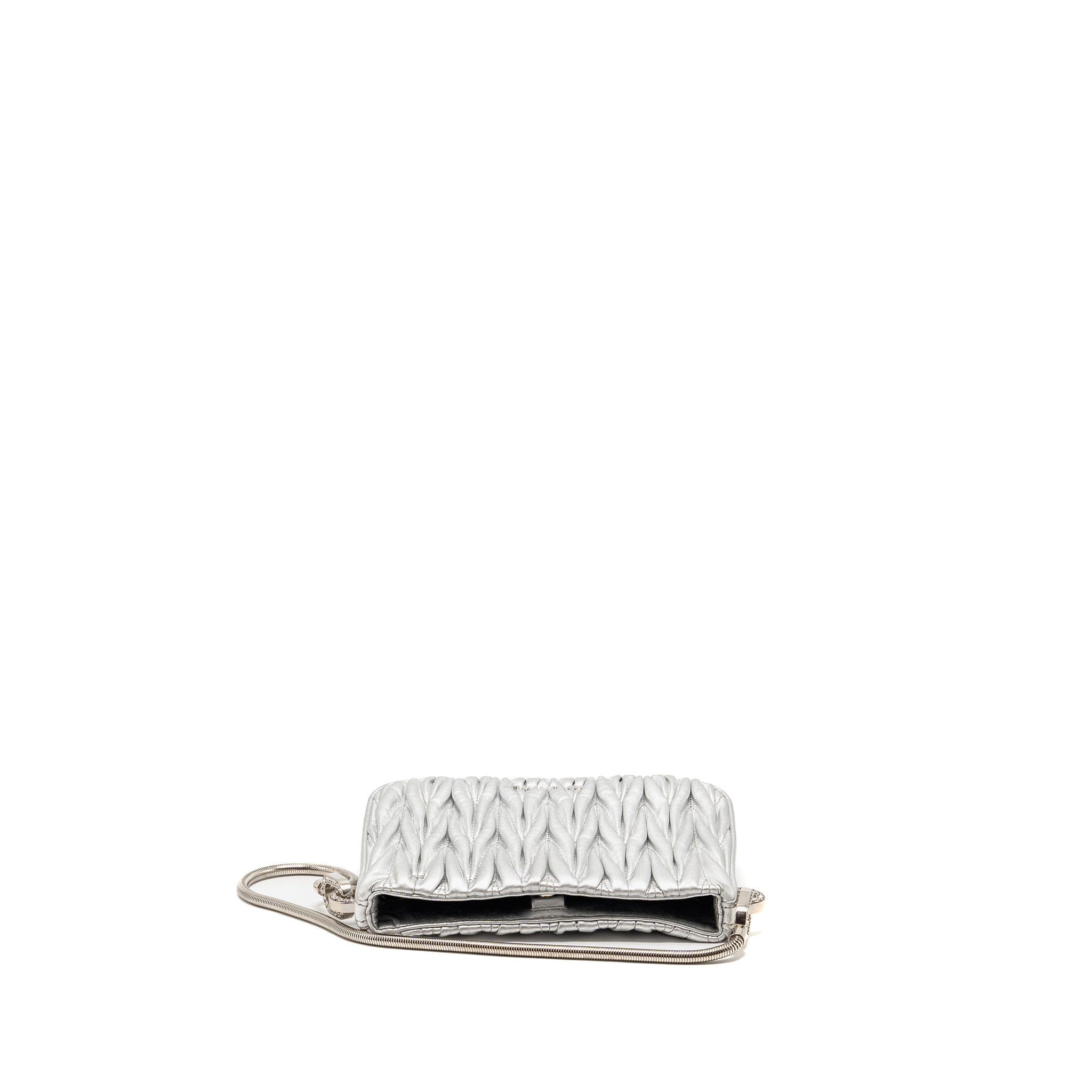 miu-miu-sassy-bag-matelasse-napa-leather-silver-shw
