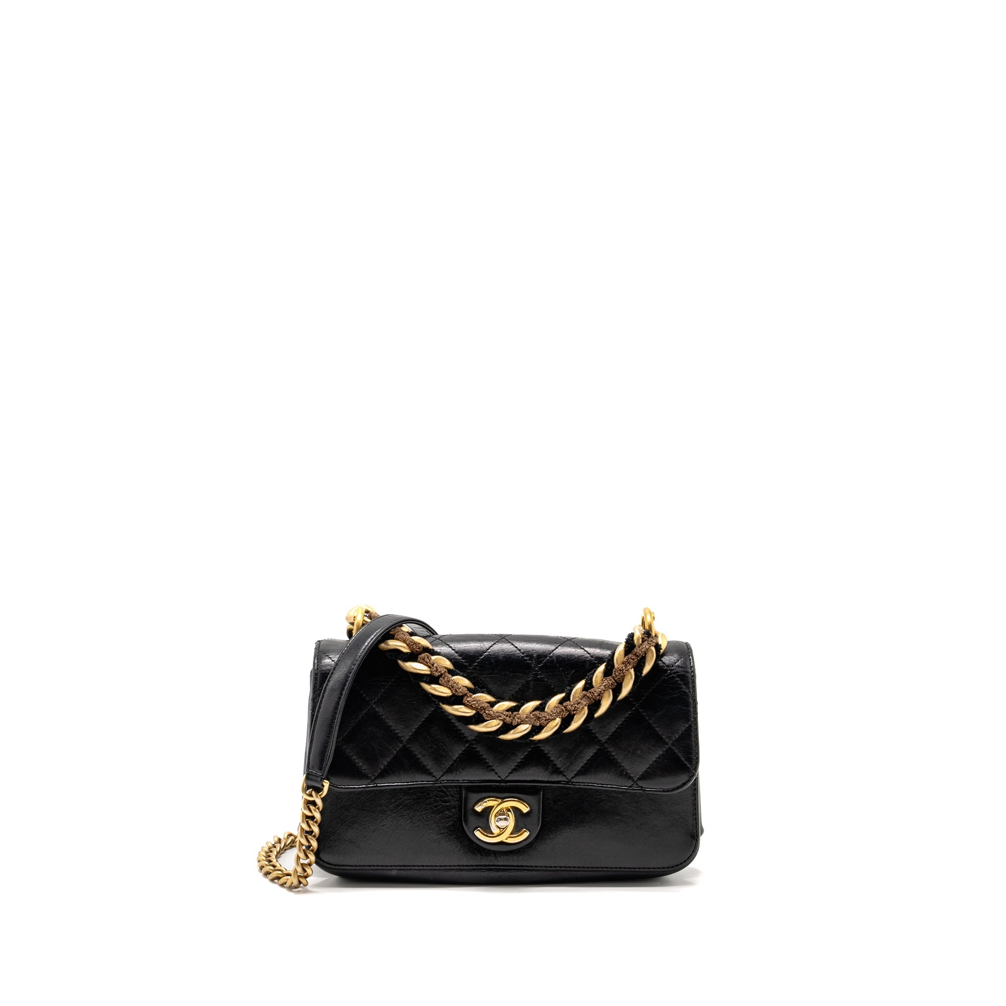 chanel-quilted-flap-bag-with-giant-chain-handle-calfskin-black-ghw