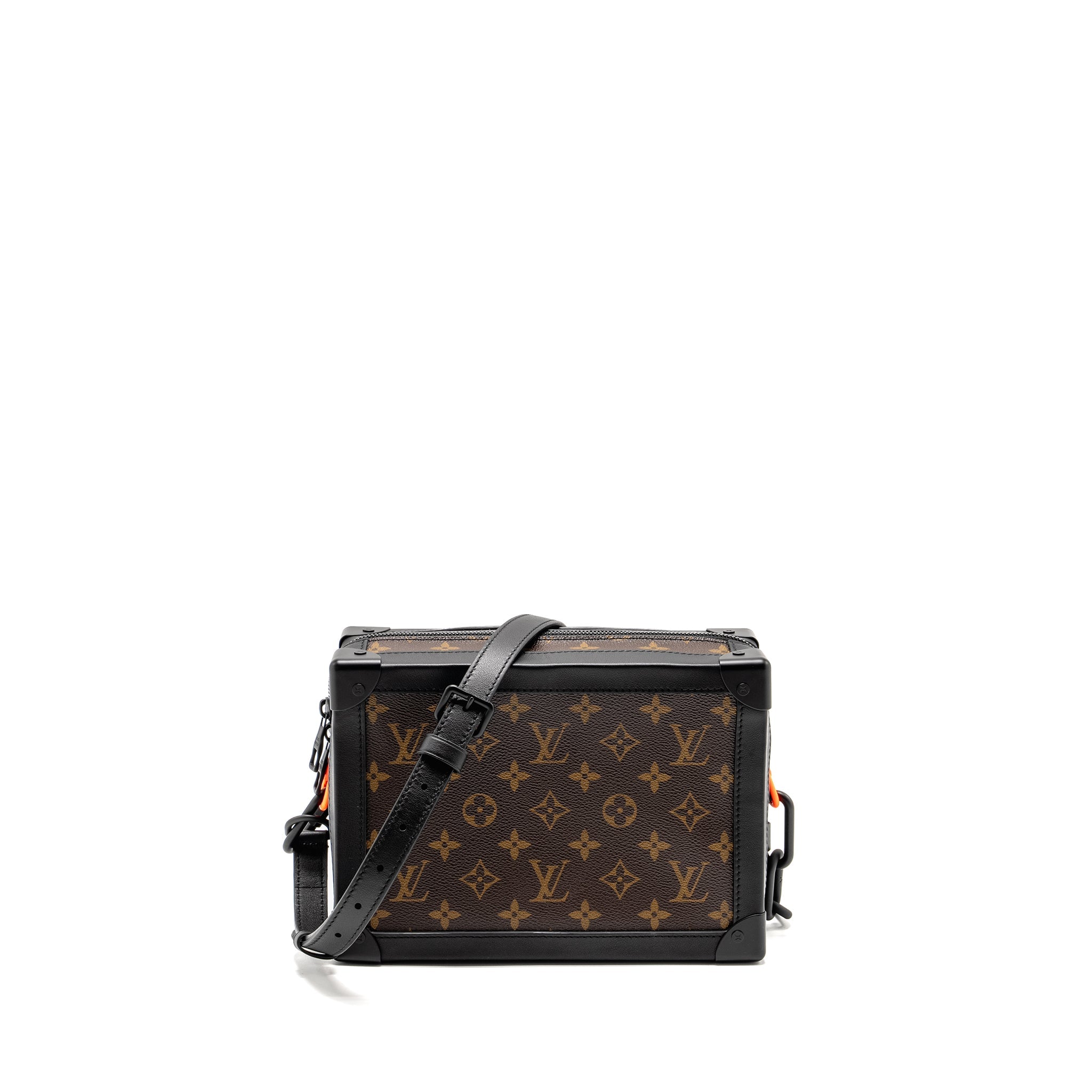 louis-vuitton-solar-ray-soft-trunk-limited-edition-monogram-canvas-black-hardware