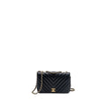 chanel-chevron-flap-bag-calfskin-black-ghw