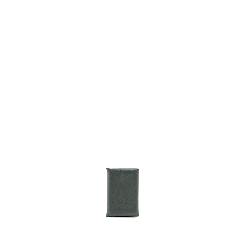 hermes-calvi-card-holder-evercolor-vert-amande-gris-perle-shw-stamp-d-1