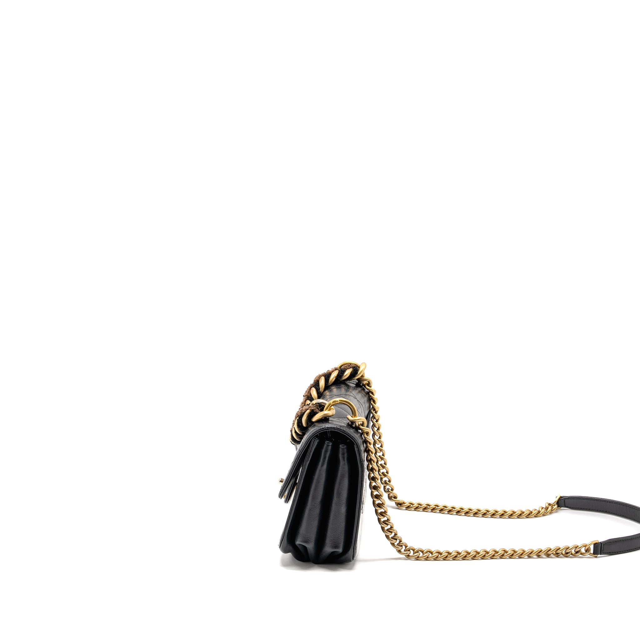 chanel-quilted-flap-bag-with-giant-chain-handle-calfskin-black-ghw