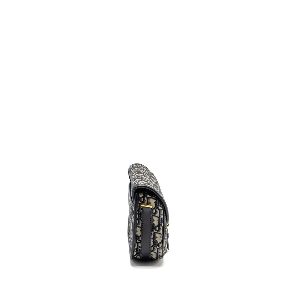 dior-medium-bobby-bag-oblique-jacquard-blue-ghw