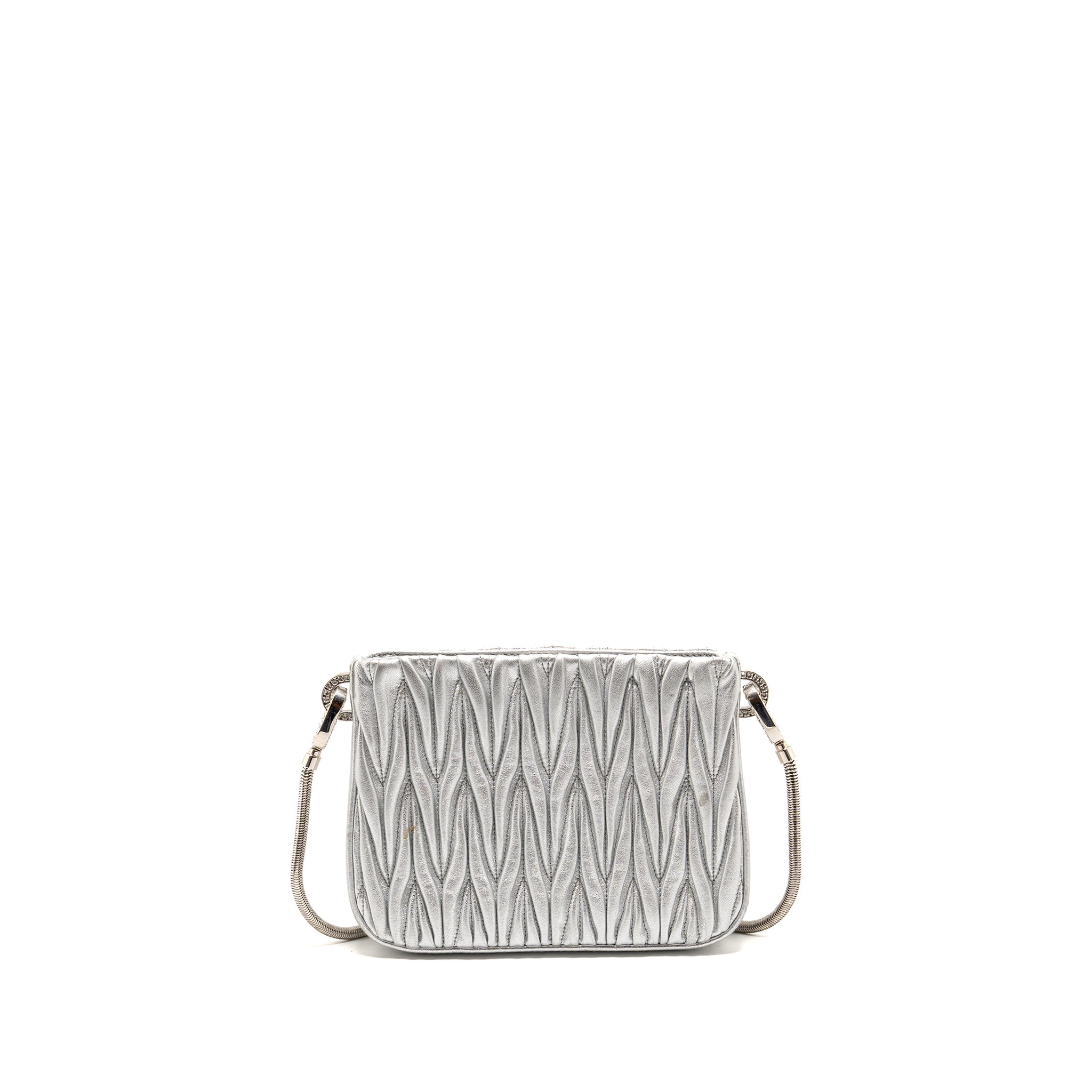 miu-miu-sassy-bag-matelasse-napa-leather-silver-shw