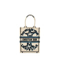 dior-vertical-booktote-lucky-star-embroidery-white-multicolour