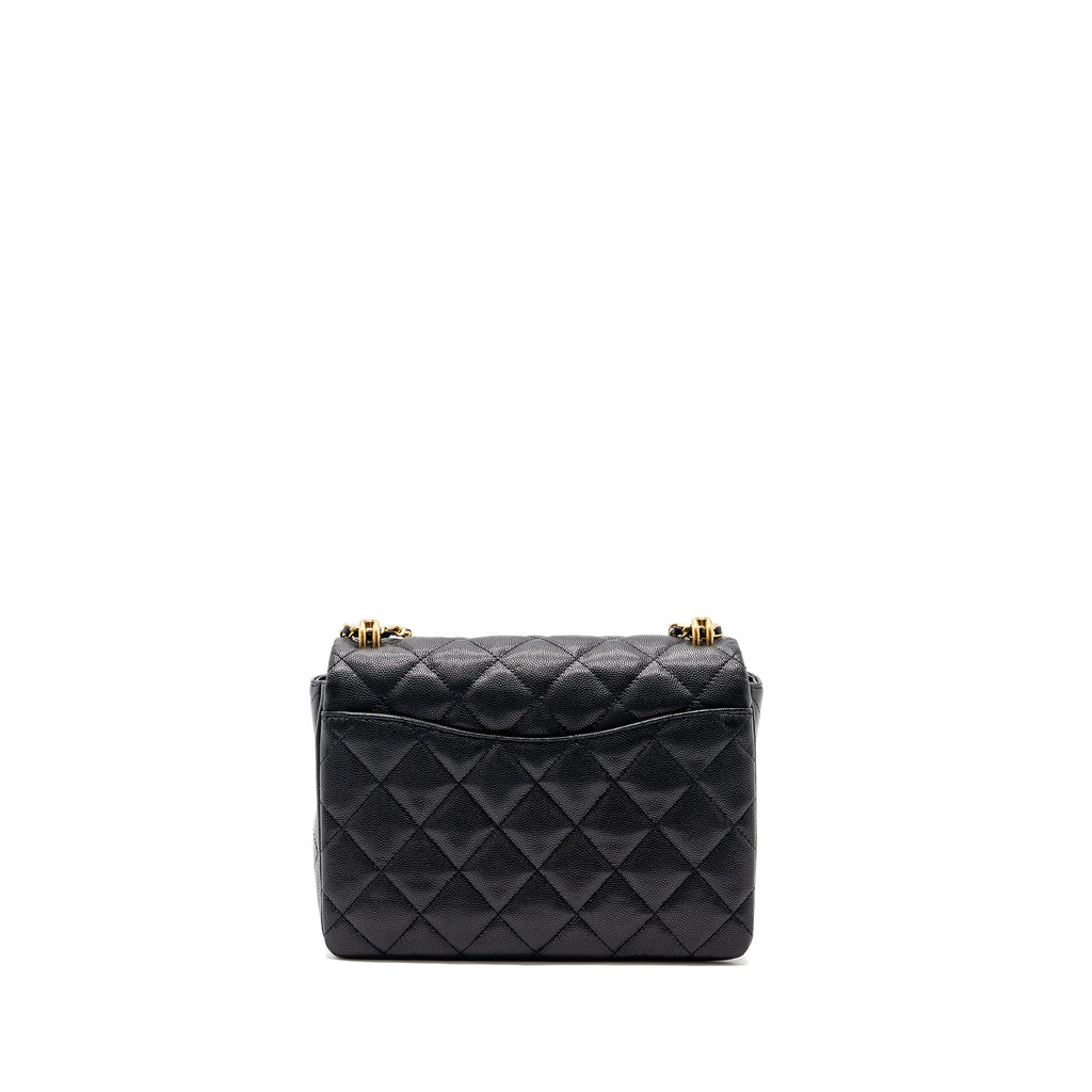 chanel-22k-coco-first-flap-bag-caviar-black-ghw-microchip