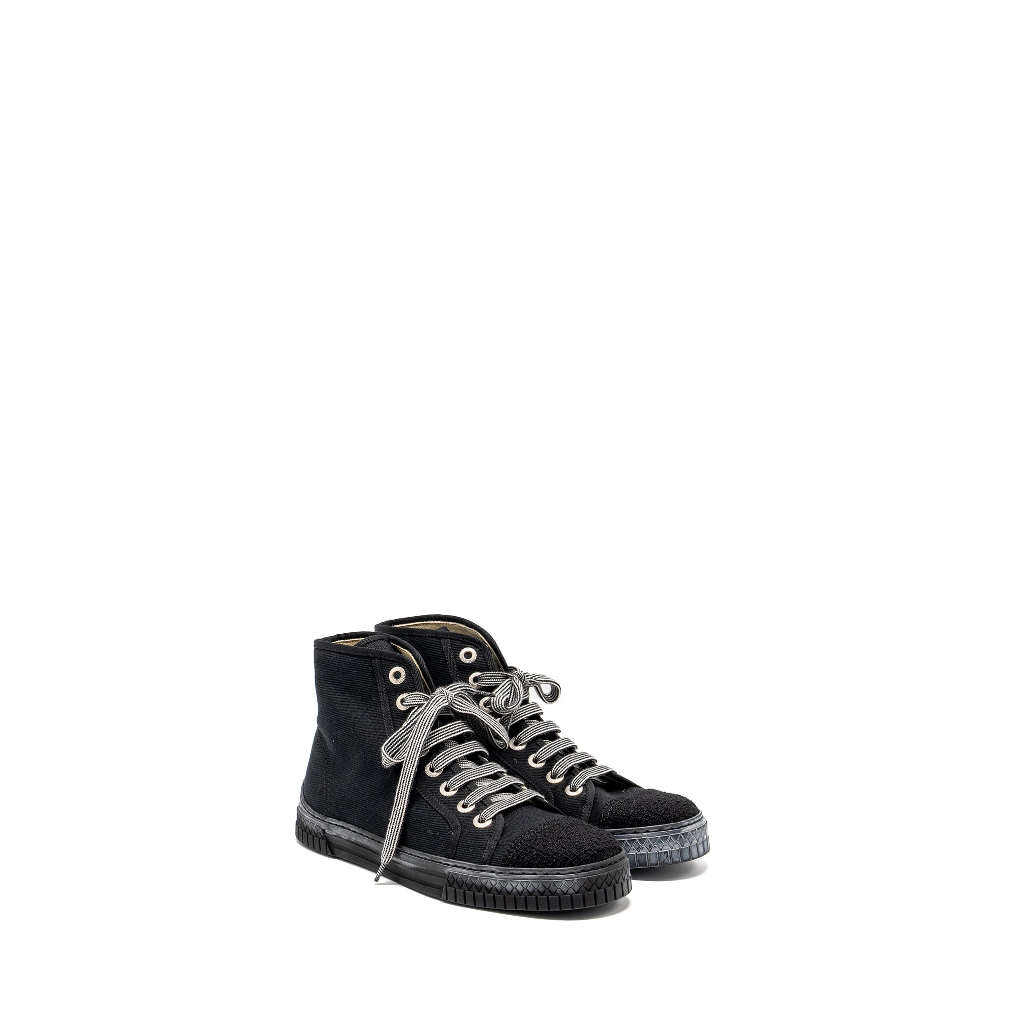 chanel-size-38-high-top-sneakers-fabric-black